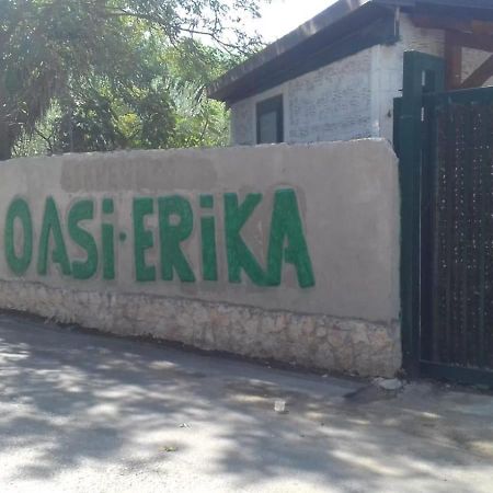 帕埃斯图姆Oasi Erika别墅 外观 照片